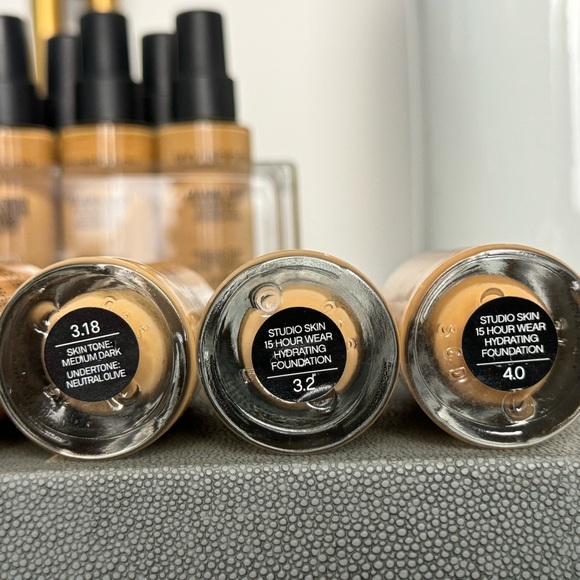 SMASHBOX - STUDIO SKIN 24 HOUR HYDRA FOUNDATION. MANY SHADES AVAIL - Picture 6 of 9